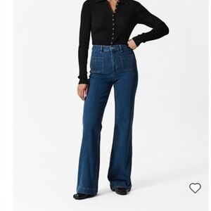 & Other Stories Blue Relaxed Jeans with Distressed Wash